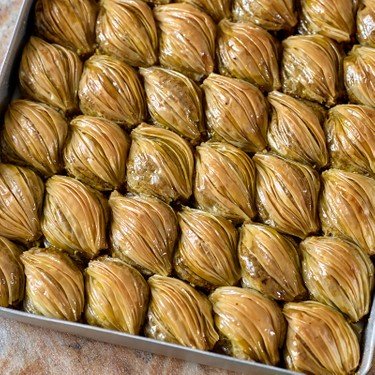 The Baklava Box Pistachio Midye Baklava