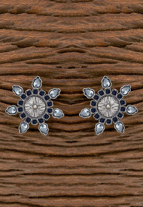 Flower Desing Oxidised Stone Studded Earrings 10g