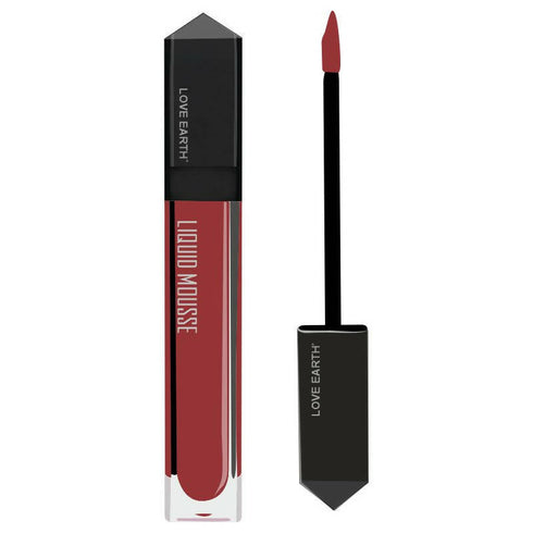 Love Earth Liquid Mousse Lipstick Pink and Tonic