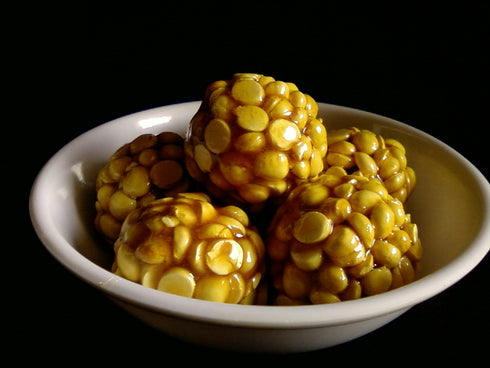 Prakruthi Putanala Laddulu
