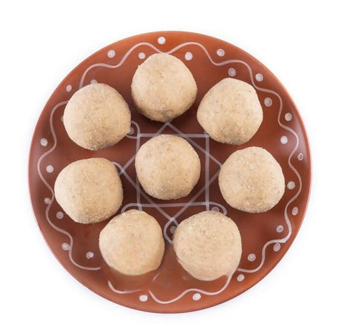 Godavari Vantillu Sunnundalu | Minapa Sunnundalu | Urad Dal laddu