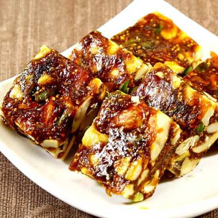 Vellanki Foods Khajur/Dates Burfi