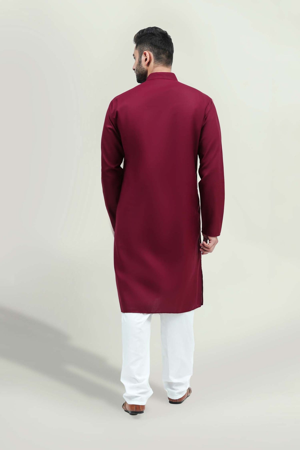 Veshbhoshaa Bluesaanchi Men'S Casual Dark Red Kurta Set - PUSHMYCART