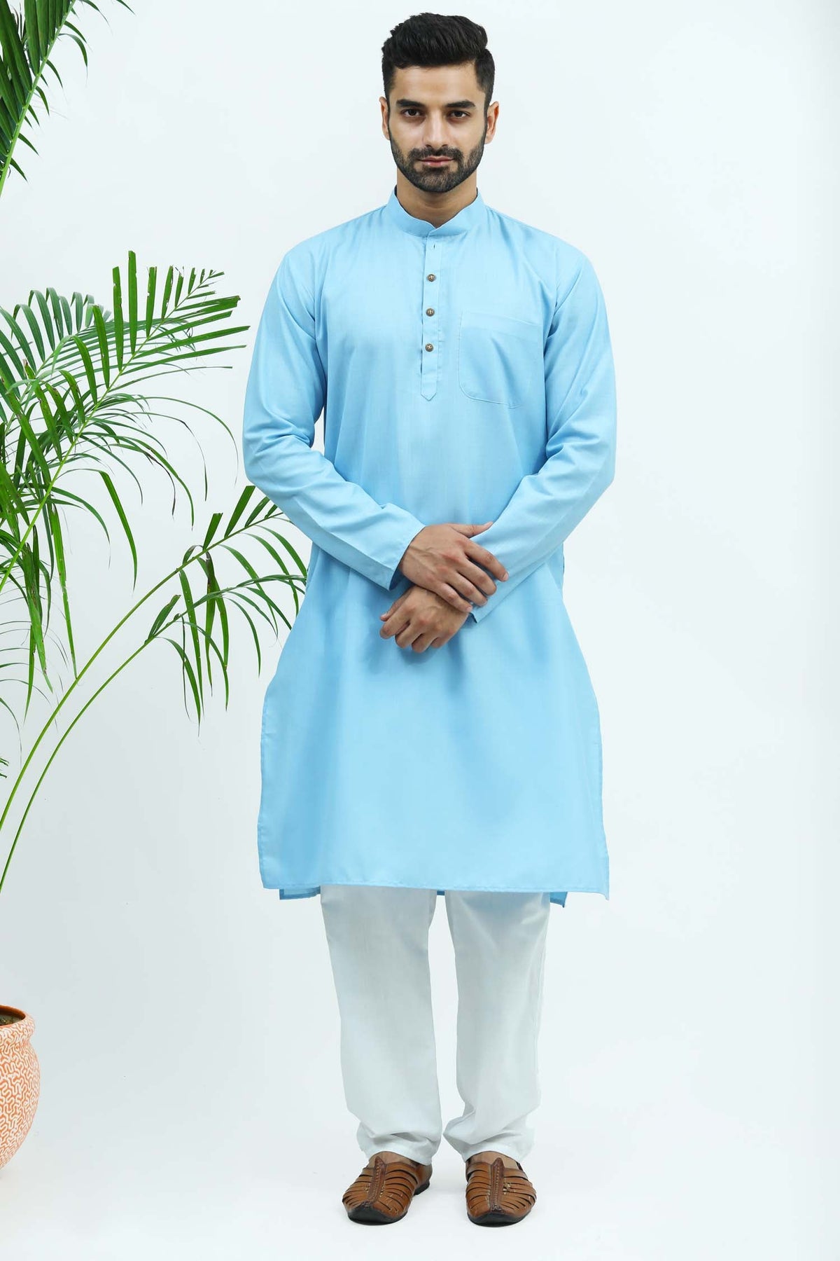Veshbhoshaa Bluesaanchi Men'S Sky Blue Matka Silk Kurta Set - PUSHMYCART