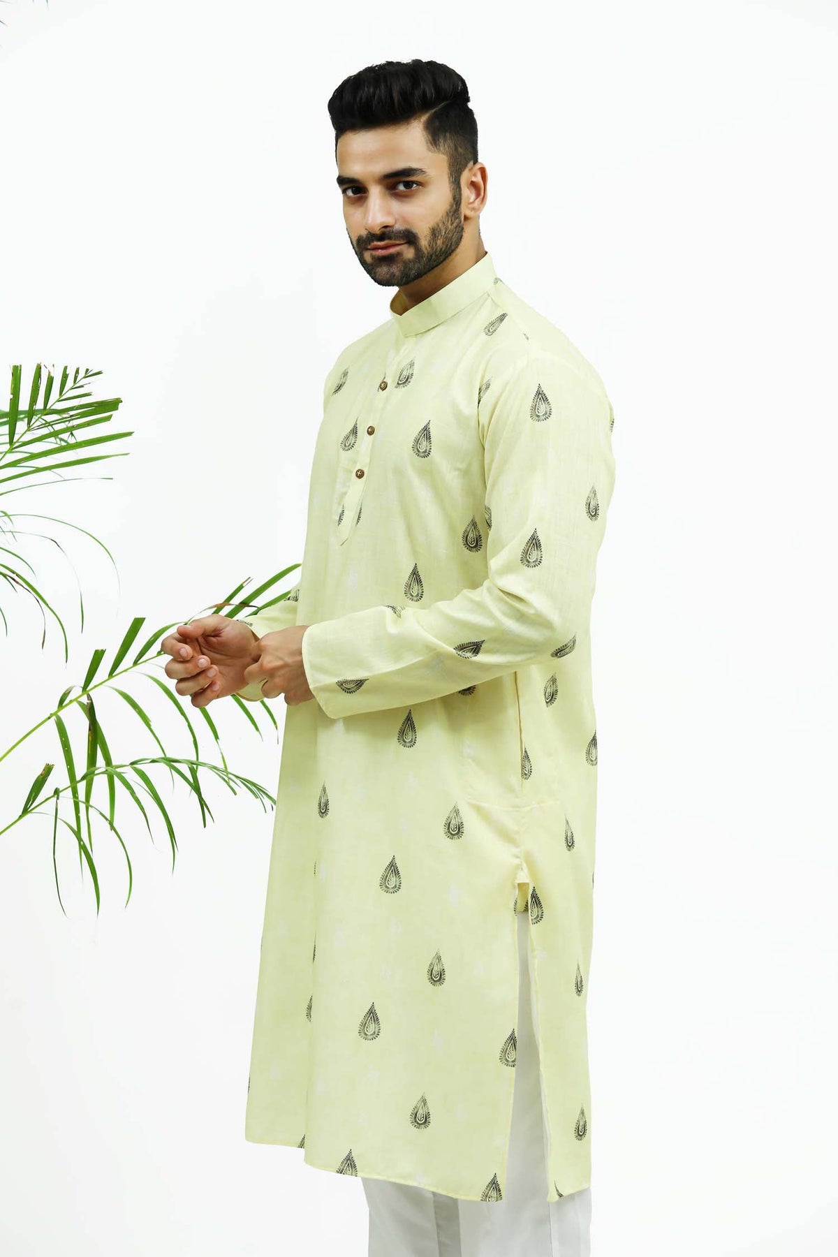 BLUESAANCHI MEN'S LIGHT YELLOW PRINTED KURTA SET