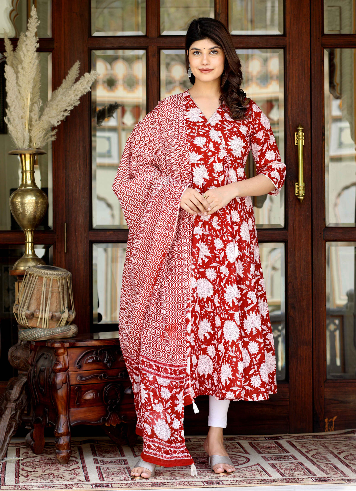 Miravan Womens Red Cotton Floral Printed Anarkali Kurta With Dupatta - view 2