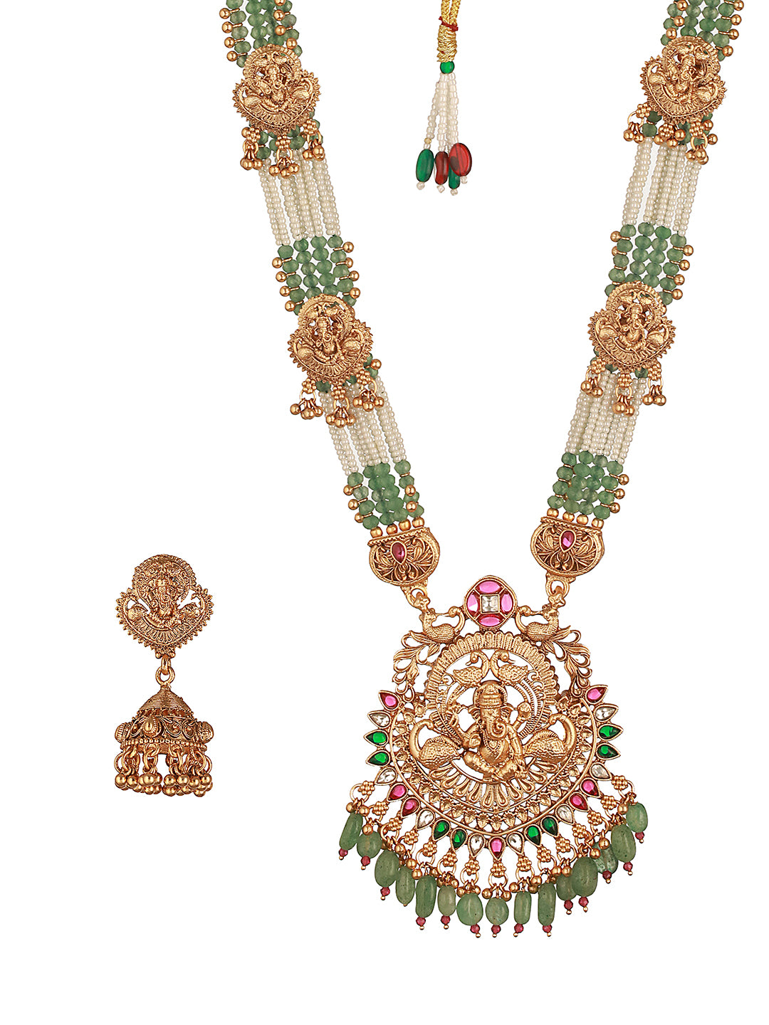 Back view of the necklace clasp mechanism