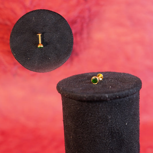 Pure Gold Nose Pin Withgreen Stones 2.04g