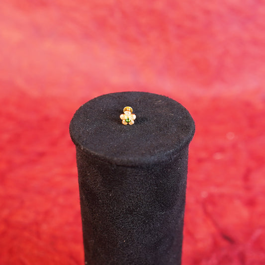 Pure Gold Nose Pin Withgreen And White Stone 1.04g