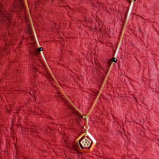 Pure Gold Plain Chain With Black Beads And White Stoned Locket  4.51g