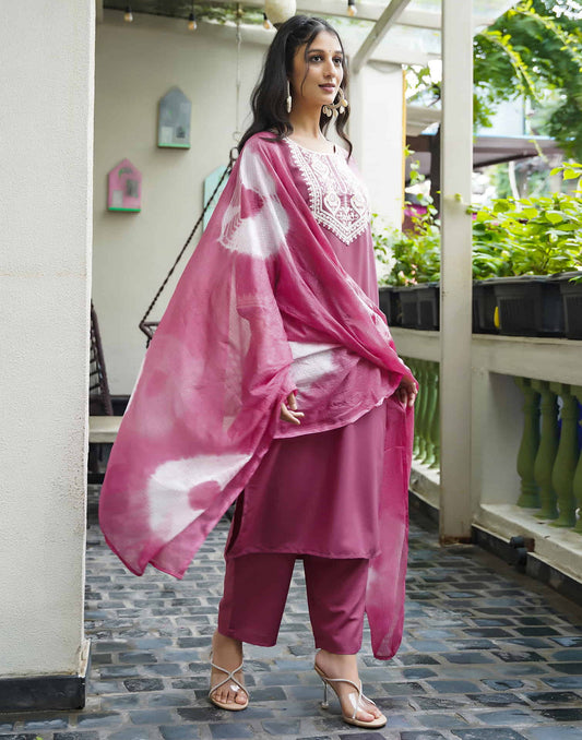 Sudathi Dusty Pink Silk Sequence Straight Kurta Set With Dupatta - PUSHMYCART