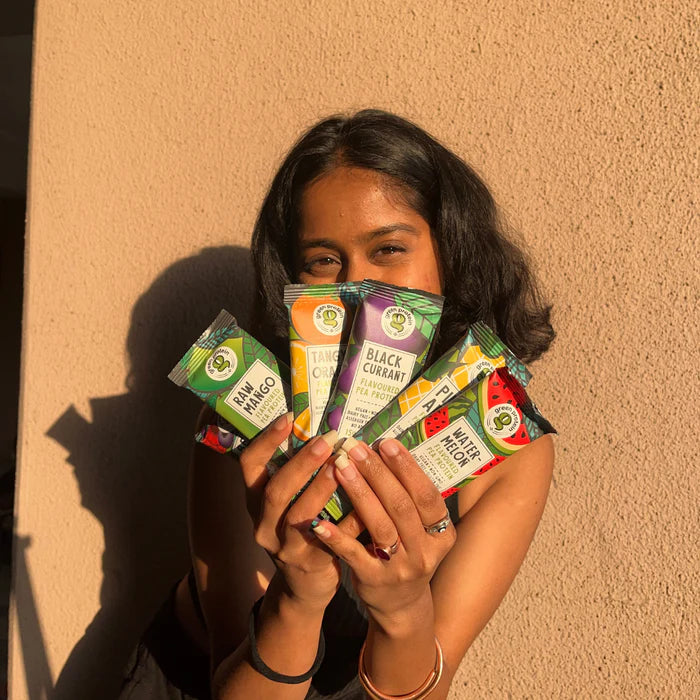 Green Protein Pea Protein Isolate Powder Dairy | 6 Flavors - PUSHMYCART