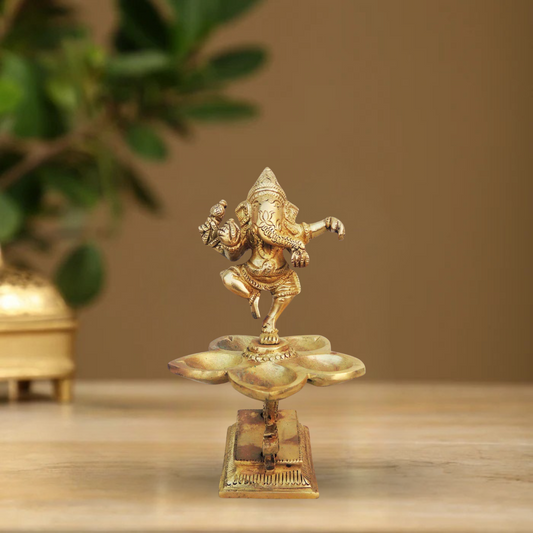 Brass Table Oil Lamp Deepak 0.89Kg - PUSHMYCART