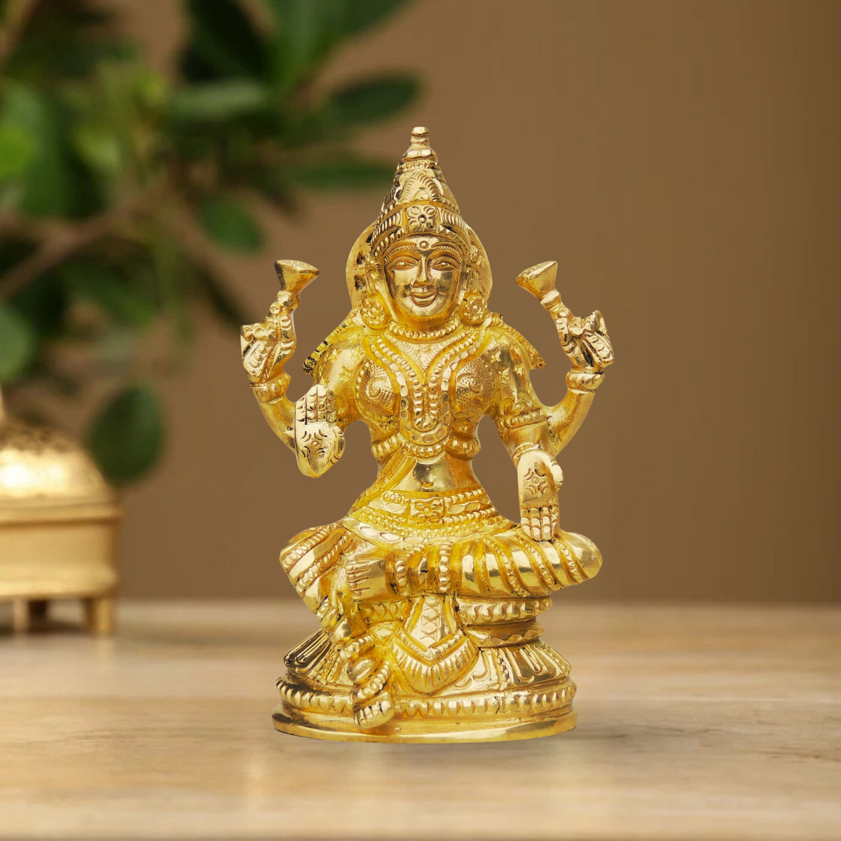 Brass Laxmi Ji Statue 0.75Kg - PUSHMYCART