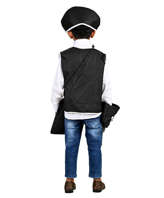 BookMyCostume Halloween Theme Pirate Costume Set With Eye Patch Bag Hat and Hook Set Black