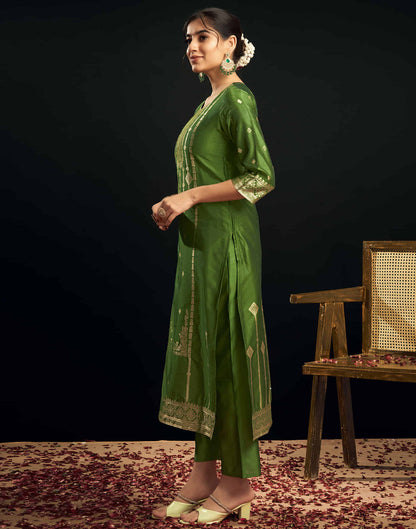 Sudathi Green And Golden Silk Plain Straight Kurta Set With Dupatta - PUSHMYCART