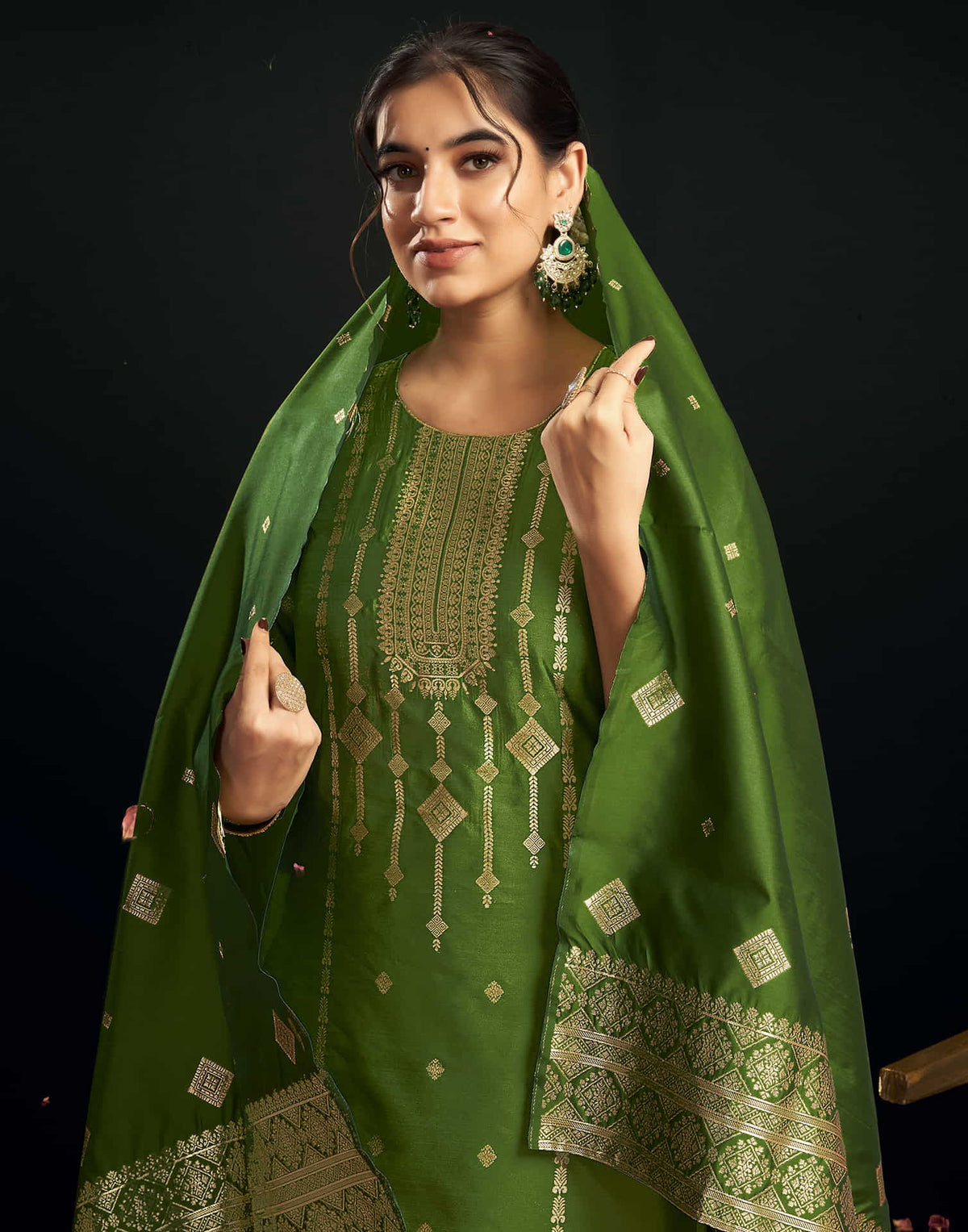 Sudathi Green And Golden Silk Plain Straight Kurta Set With Dupatta - PUSHMYCART