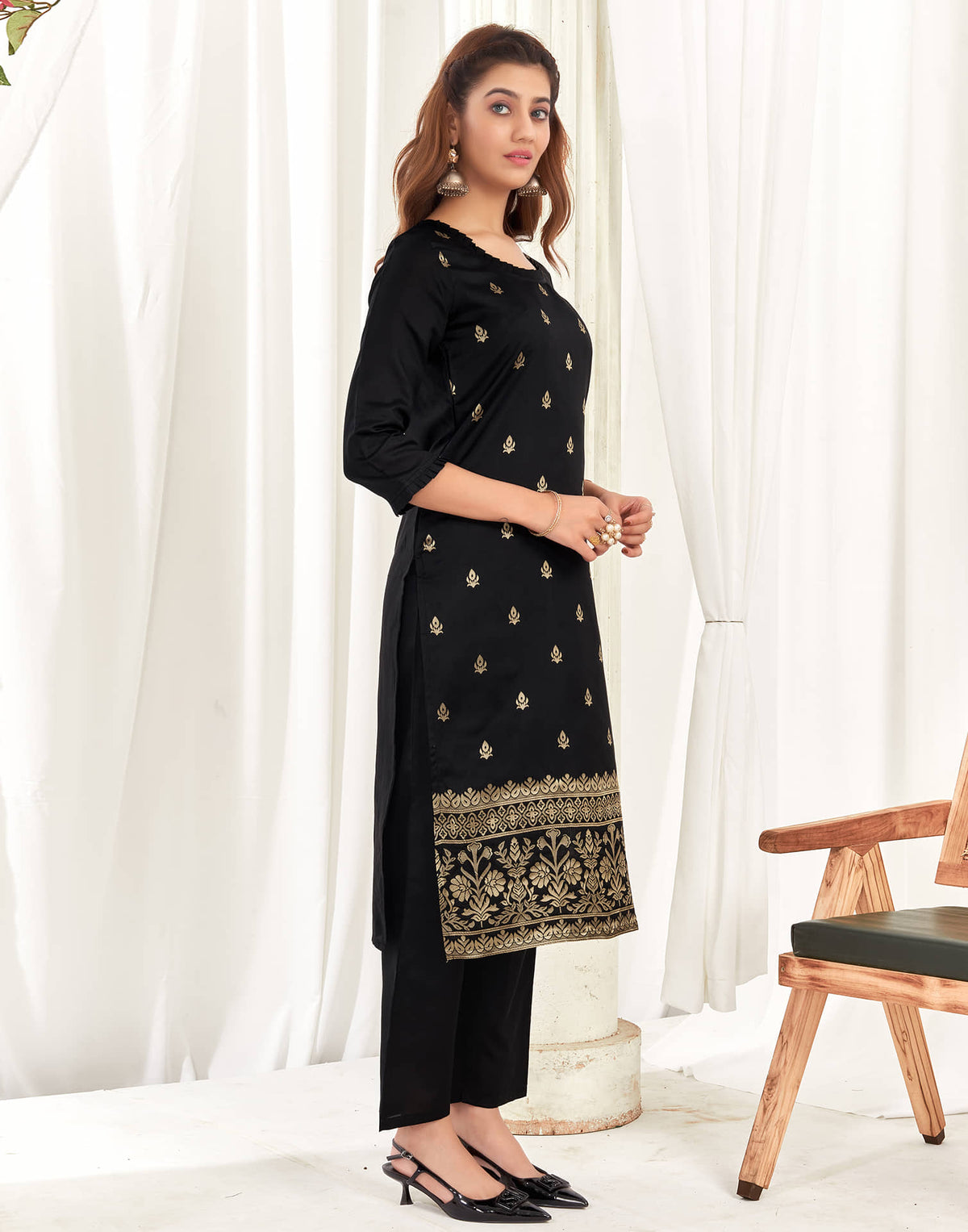 Sudathi Black And Golden Silk Plain Straight Kurta Set With Dupatta - PUSHMYCART