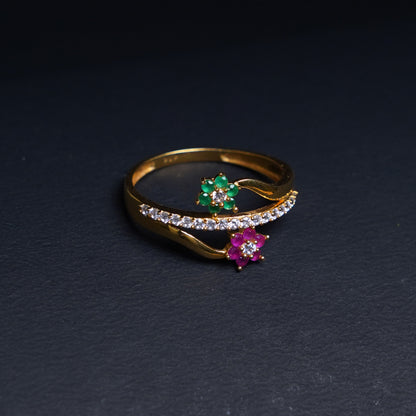 Pure Gold Awe Inspiring Studded Floral Pattern Ring 2.7g