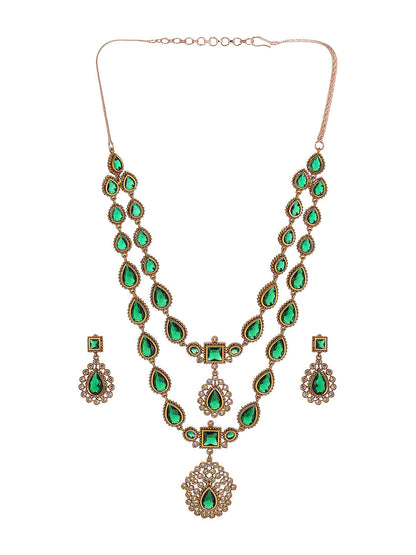 Side profile of the necklace showing its depth
