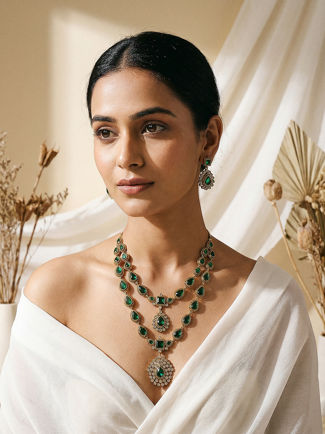 Matching stud earrings for the bridal necklace set