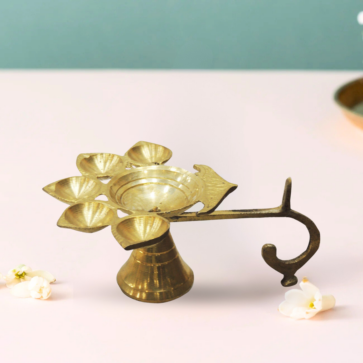 Brass Table Oil Lamp Deepak 5 Wicks 0.07Kg - PUSHMYCART