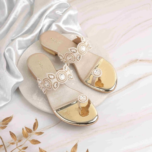 Mochi Off White Wedding Block Heel Kolhapuris for Women Style 35-1522
