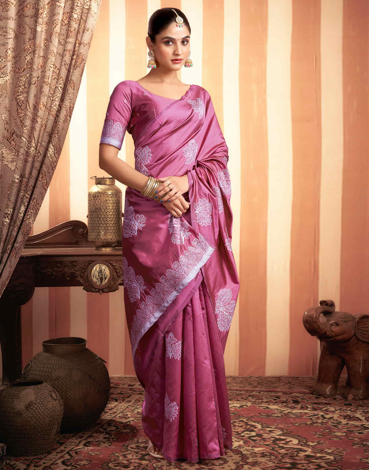 Sudathi Dark Pink Woven Banarasi Silk Saree - PUSHMYCART