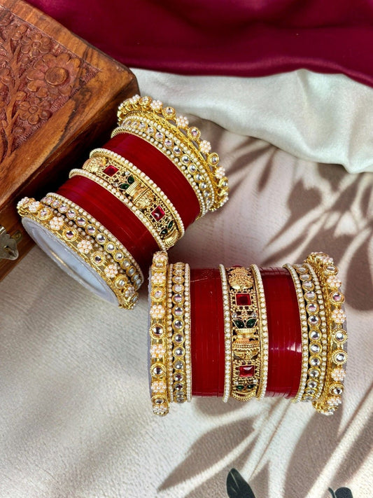 House of Jewelery Set of 2 Red Meenakari Stone Studded Bangles