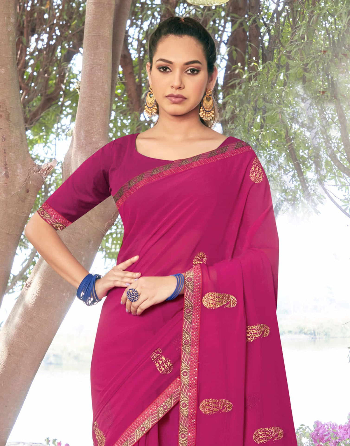 Sudathi Rani Pink Embroidery Georgette Saree - PUSHMYCART