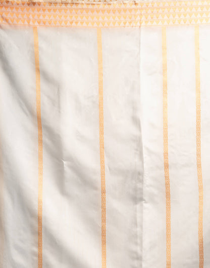 Sudathi White Woven Kanjivaram Silk Saree - PUSHMYCART