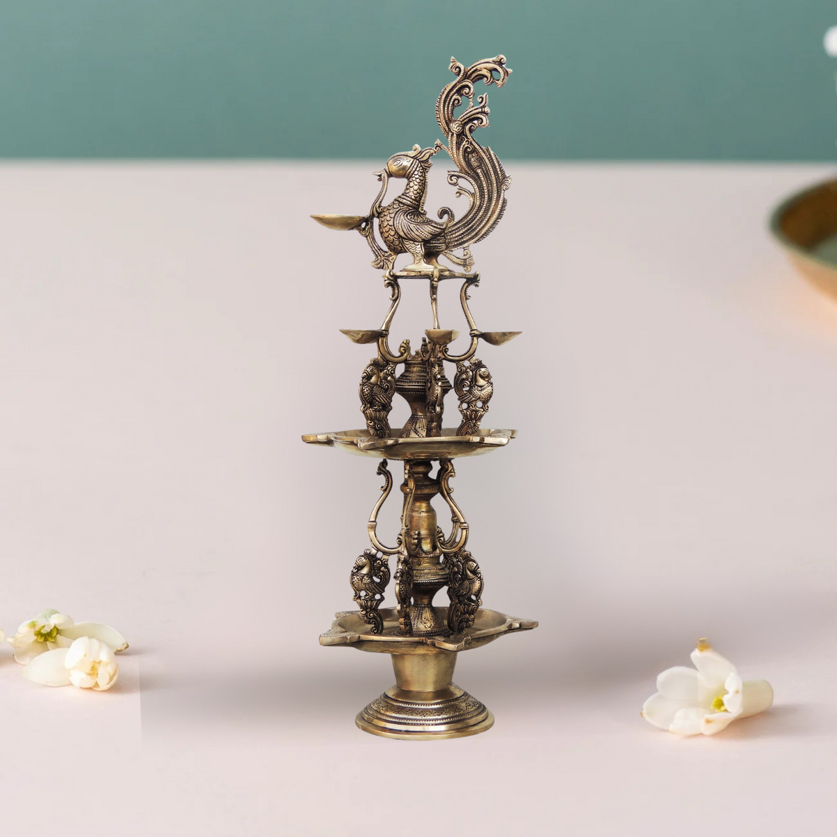 Brass Murga Cock Deepak 10.78Kg - PUSHMYCART