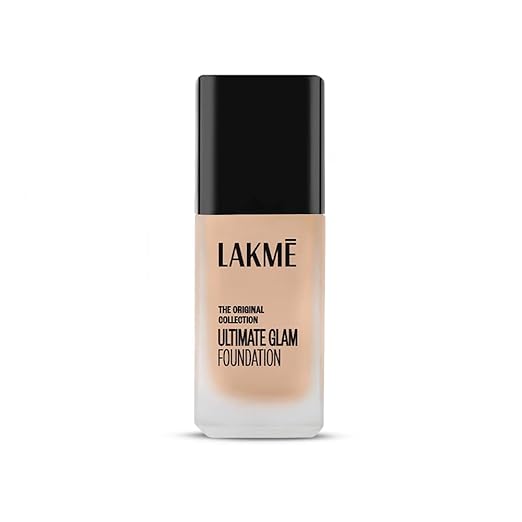 Lakme Invisible Finish SPF 8 Foundation Shade 04