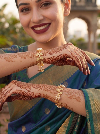 Anouk Set of 2 Gold Plated Pearl Leaf Handcrafted Bangles