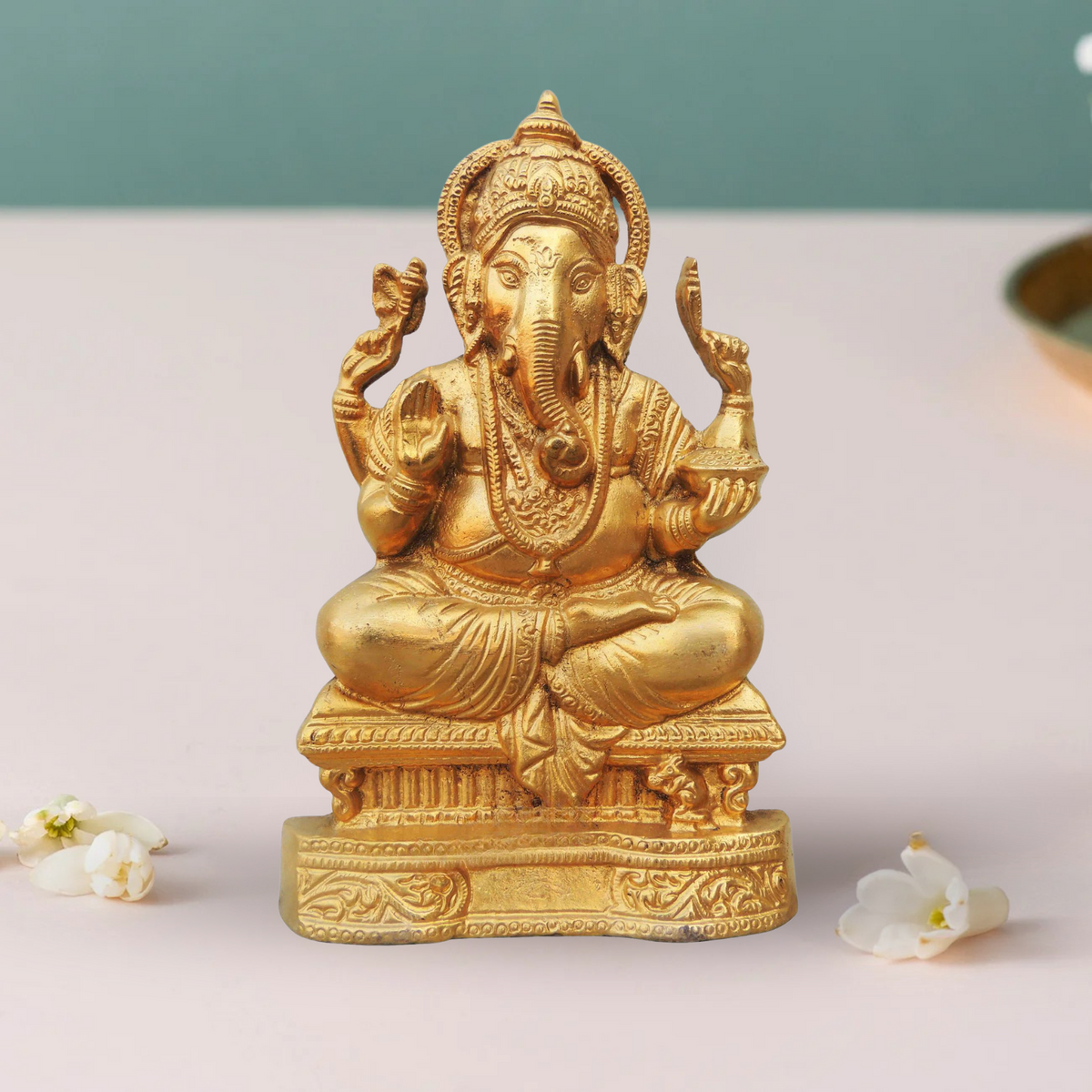 Brass Ganesh Ji Statue 0.88Kg - PUSHMYCART