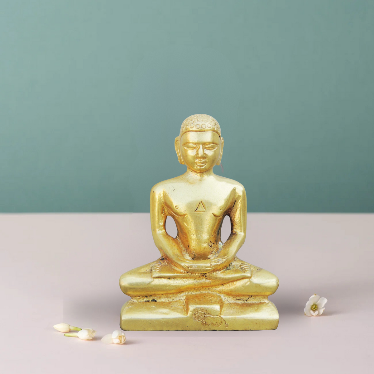 Brass Mahaveer Ji Statue 2.77Kg - PUSHMYCART