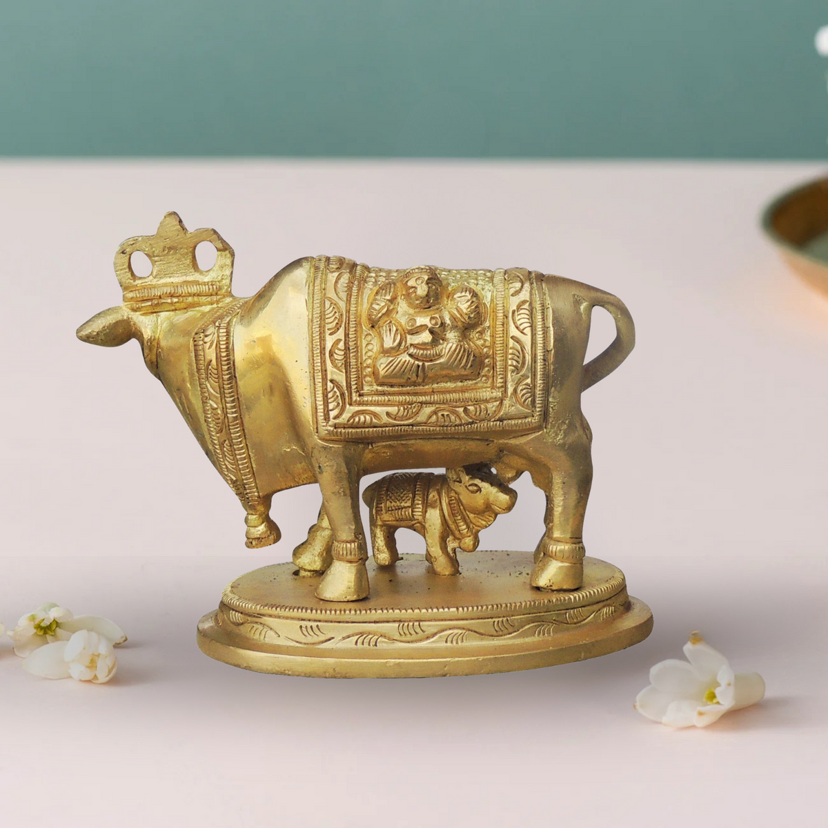 Brass Cow With Calf Statue 0.88Kg - PUSHMYCART