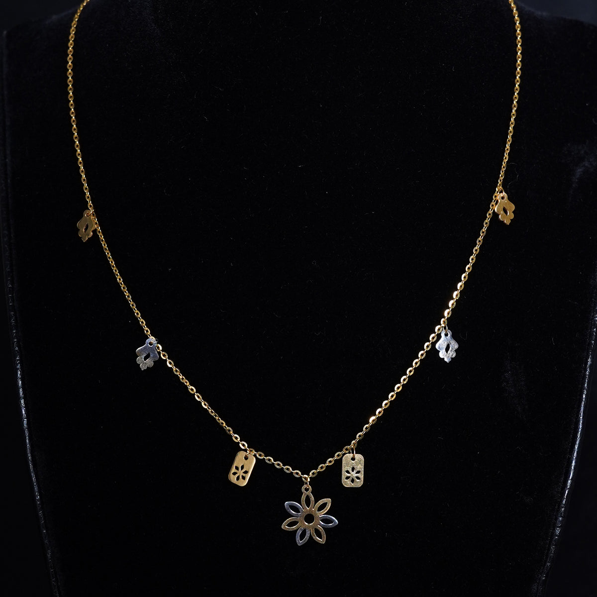 Pure Gold New Fancy Pendant Necklace 4.4g