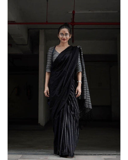 Vasthrlay Classic Traditional Saree for wedding and party wear styling