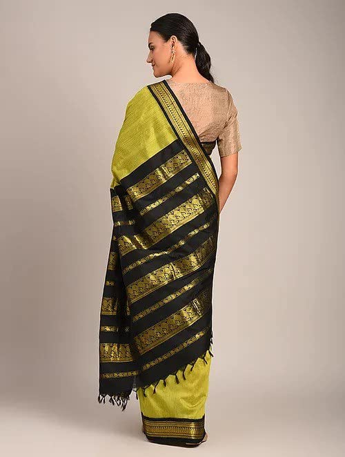 Vasthrlay Classic Traditional Saree for wedding and party wear styling