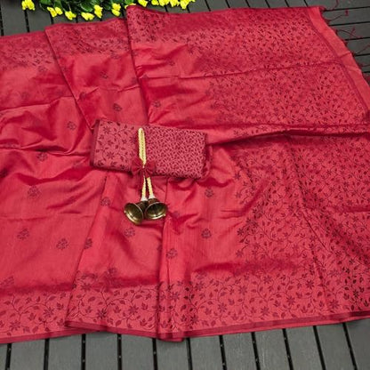 Vasthrlay Classic Traditional Saree for wedding and party wear styling