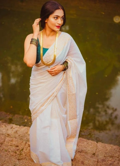 Vasthrlay Traditional Saree in Classic with refined kanjivaram ethnic appeal