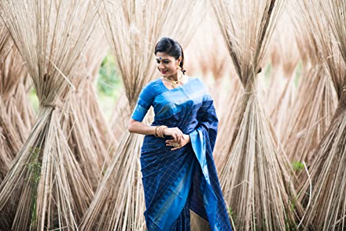 Vasthrlay Traditional Saree in Classic with refined banarasi ethnic appeal