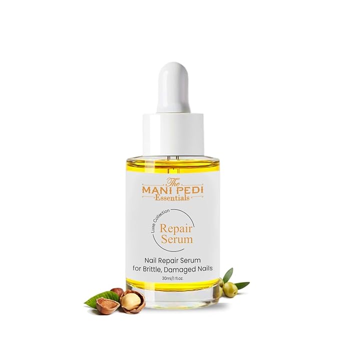 The Mani Pedi Nail Repair & Protection Serum.