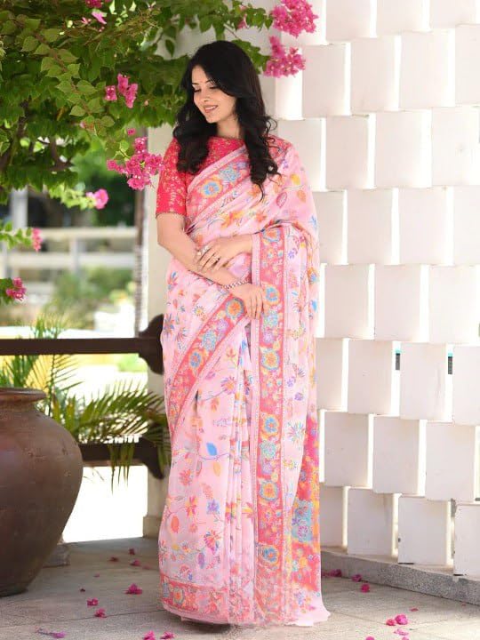 Vasthrlay Classic Traditional Saree with elegant ethnic styling