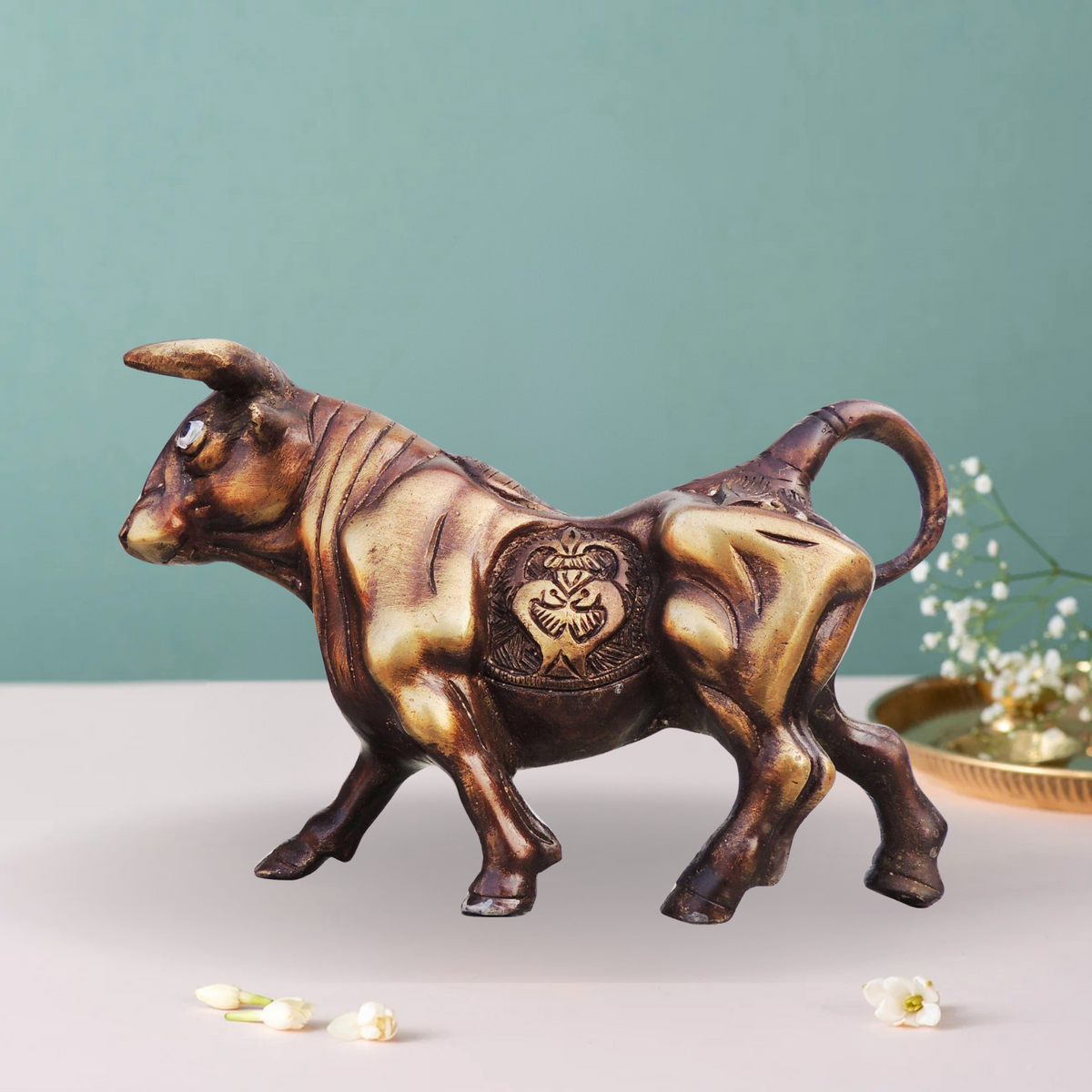 Brass Table Bull Statue 1.65Kg - PUSHMYCART