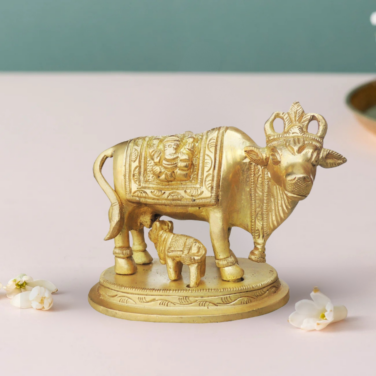 Brass Cow With Calf Statue 0.88Kg - PUSHMYCART