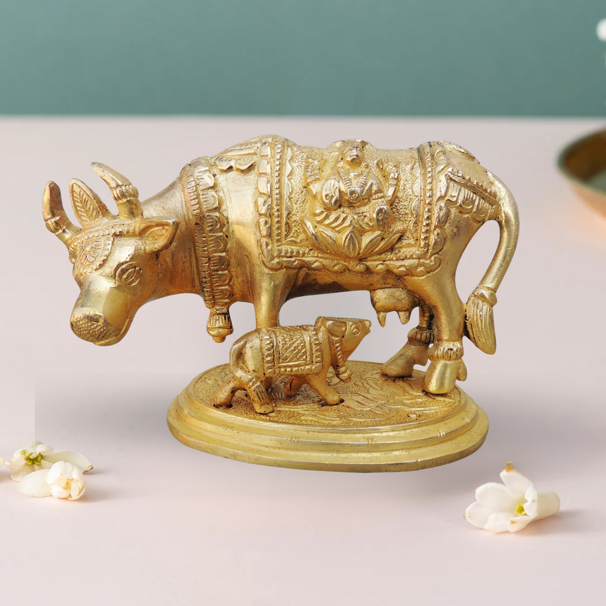 Brass Cow With Base Statue 0.8Kg - PUSHMYCART