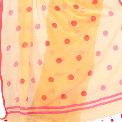 Vasthrlay Traditional Saree in Classic with refined ethnic appeal