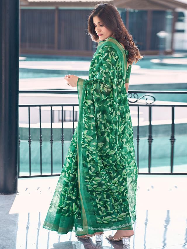 Vasthrlay Classic Traditional Saree for wedding and party wear styling